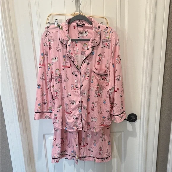 Kate Spade Pink Pajama Set with Black Trim - Picture 1 of 6
